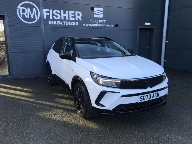 Used 2023 Vauxhall Grandland 1.2 Turbo GS Euro 6 (s/s) 5dr White at RM Fisher