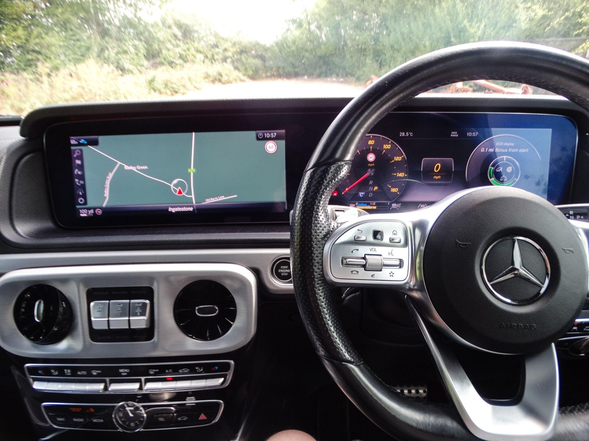 Mercedes-Benz G Class 2.9 G400d AMG Line (Premium) G-Tronic 4MATIC Euro 6 (s/s) 5dr — photo 8