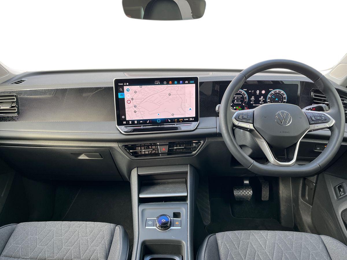 Volkswagen Tiguan Photo at-acef552eaa3d4def8c32f71d79ad05da.jpg