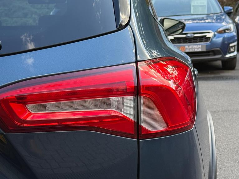Used Ford Focus YM69LHF 25