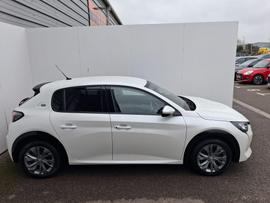 Peugeot E-208 Photo 3
