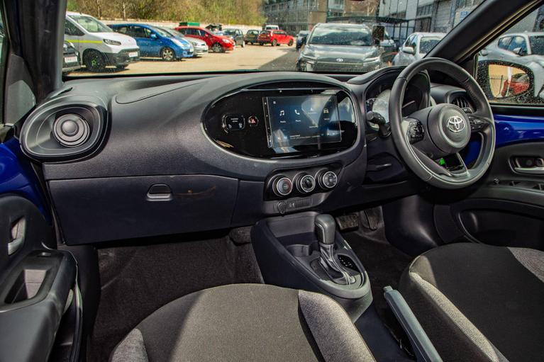 Used Toyota Aygo X FD25TXF 12