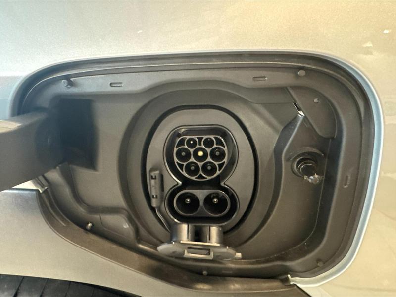 Suzuki e Vitara Photo at-ad521c8be40846a18438ef453bbefda3.jpg