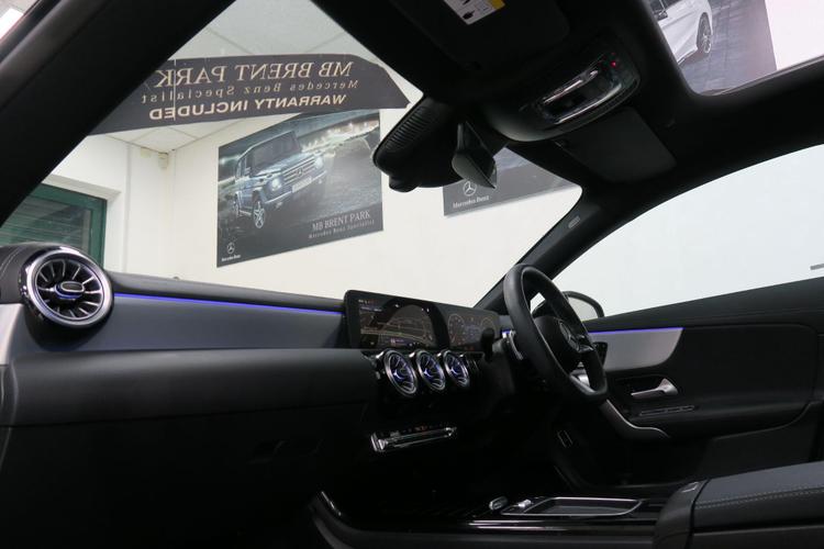 Used Mercedes-Benz CLA SJ24AXD 8