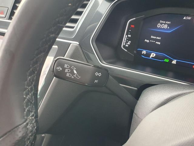 Used Volkswagen Tiguan VO72HHN 28