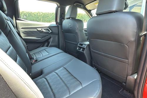 Isuzu D-MAX Photo at-ad6f416ba267452d8faad41073d1250c.jpg