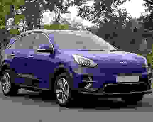 Kia e-Niro 64 kWh 3 Yacht Blue at Startin Group