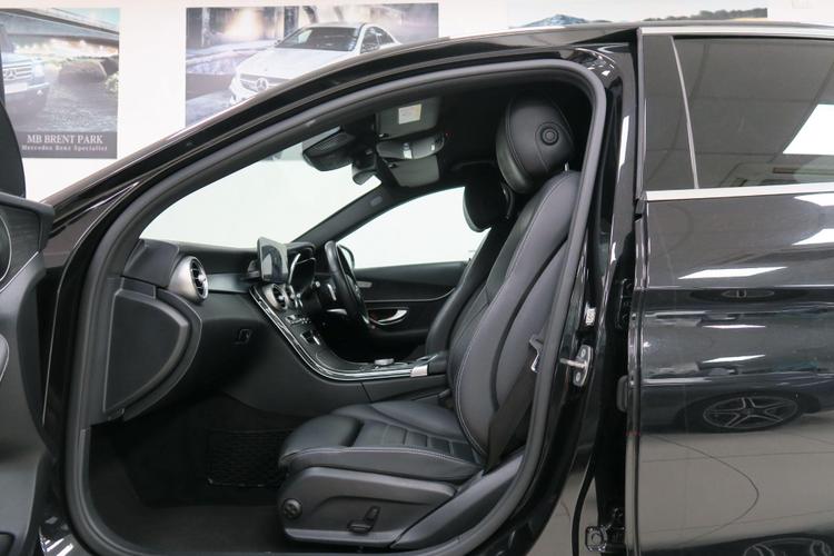 Used Mercedes-Benz C Class YM21WZW 9