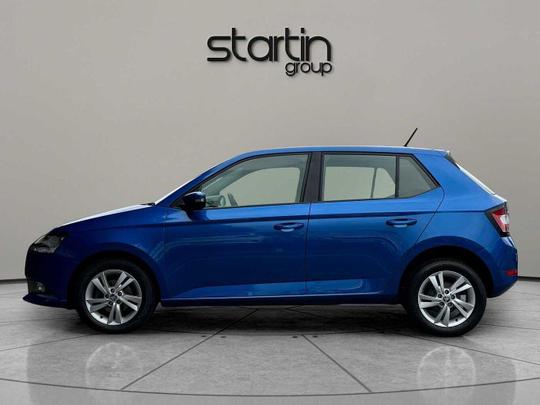 Skoda Fabia Photo at-adcb349d9ed240c082cbe69f2f6eeac7.jpg