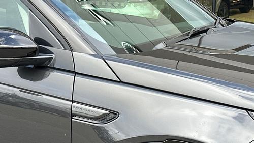 Land Rover Discovery Sport Photo at-ade58fb5b3d24cda99db9170adcb4023.jpg