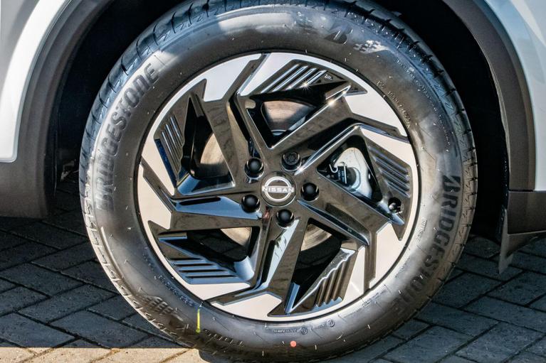 Used Nissan Qashqai WR26ZYD 14