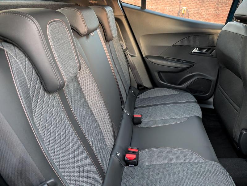 Used Peugeot 2008 202511187977563 15