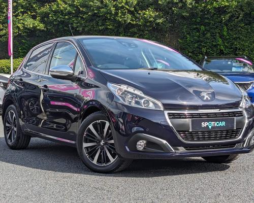 Peugeot 208 1.2 PureTech Tech Edition EAT Euro 6 (s/s) 5dr at Startin Group