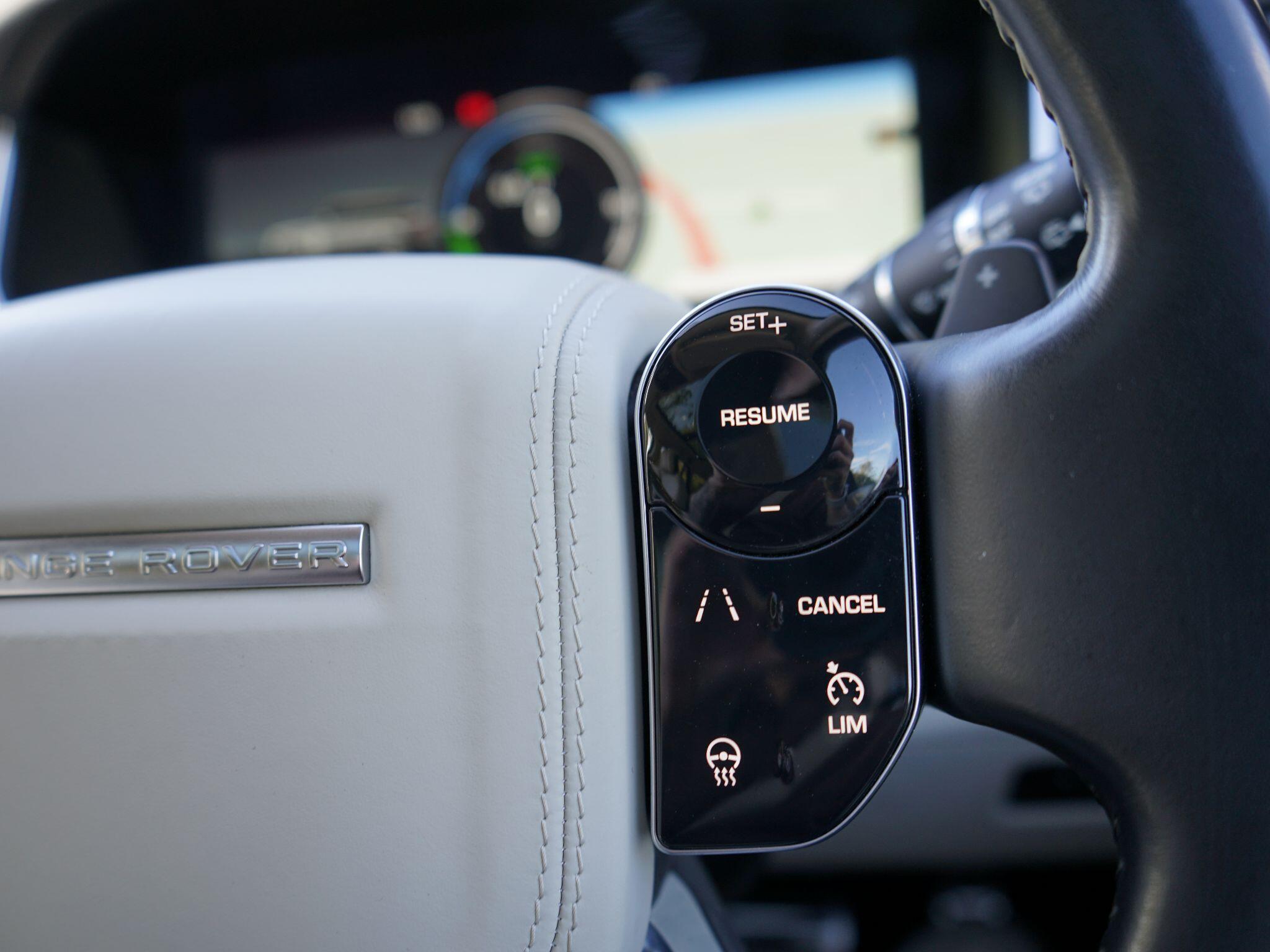 Land Rover Range Rover 2.0 P400e 13.1kWh Westminster Black Auto 4WD Euro 6 (s/s) 5dr — photo 42