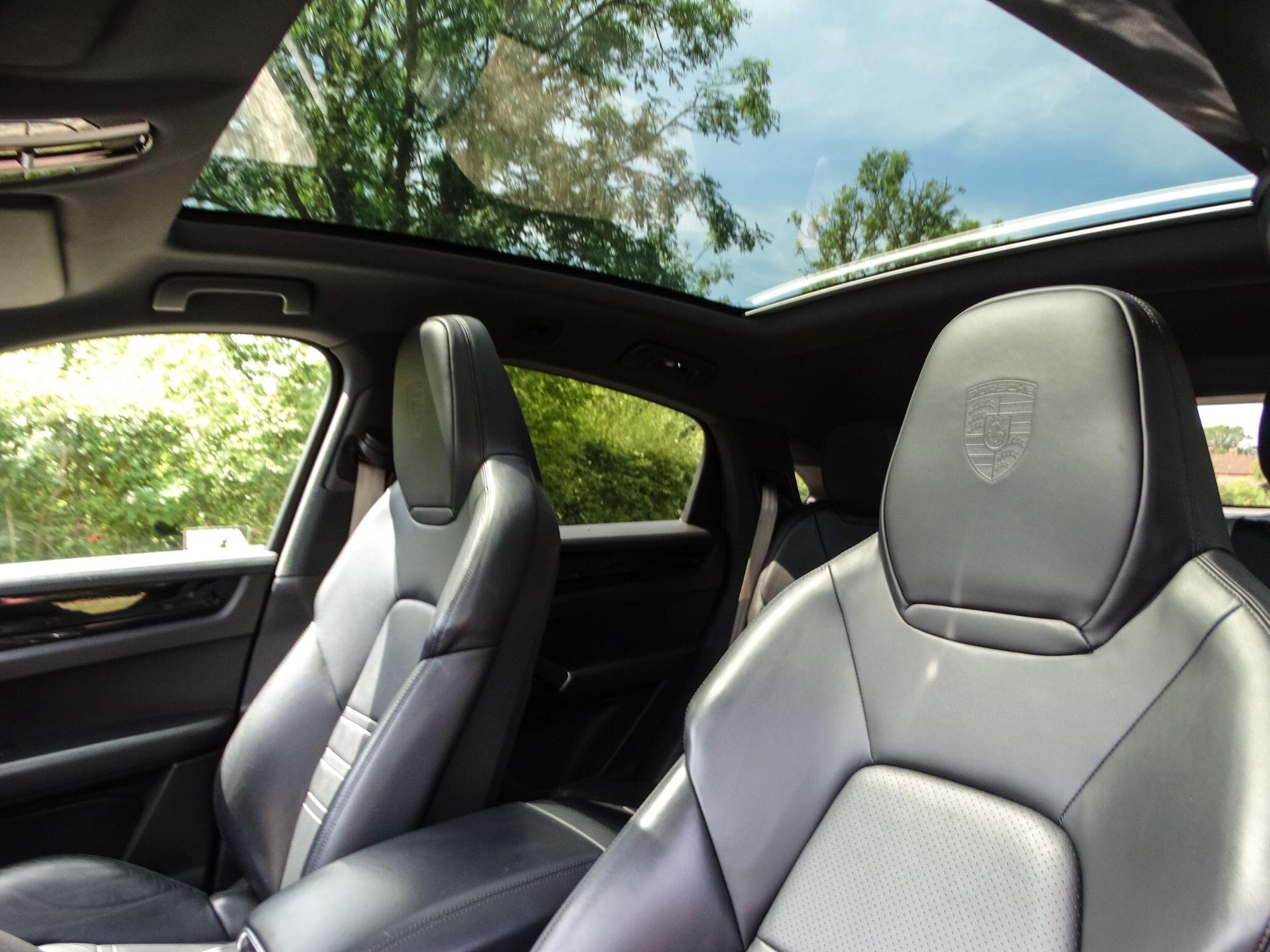 Porsche Cayenne 2.9T V6 S TiptronicS 4WD Euro 6 (s/s) 5dr — photo 12
