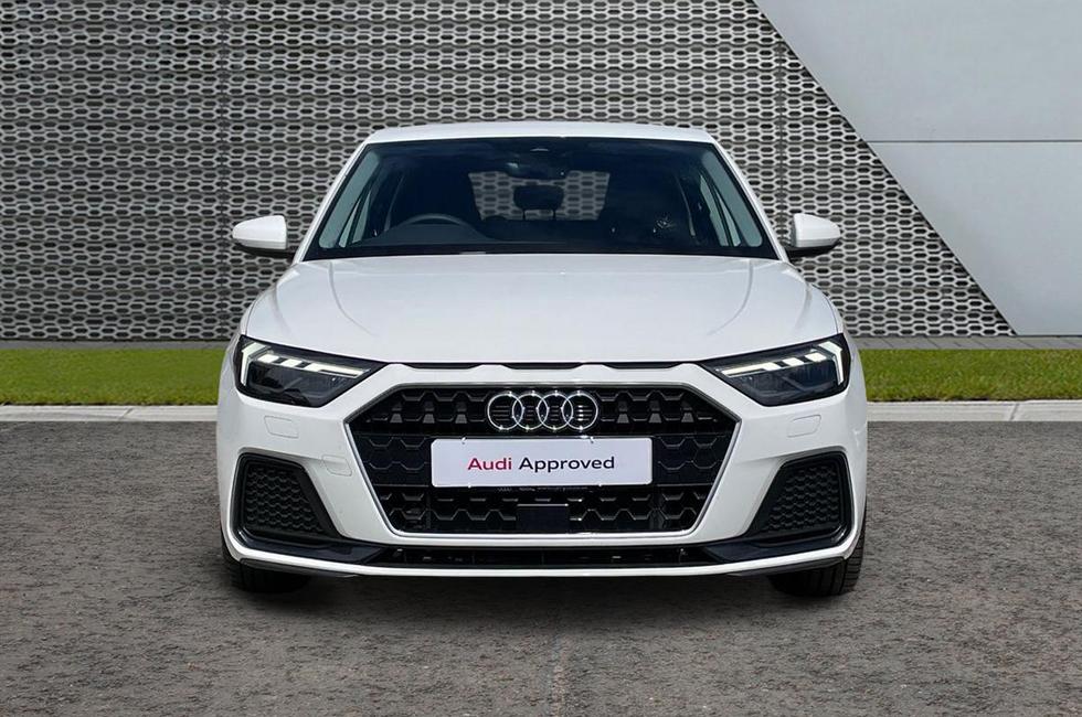 Audi A1 Photo at-aeb4f56c15594c1d963528ad4c521c67.jpg