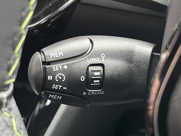 Used Peugeot E-208 BD75XTF 39