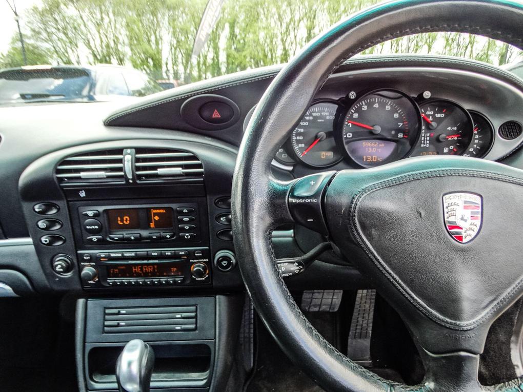 Used Porsche 911 RX03KJV 8