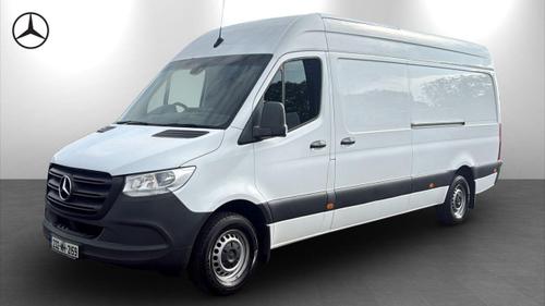 Mercedes-Benz Sprinter Photo at-af0a241ed712469889b89c92fdd4b448.jpg
