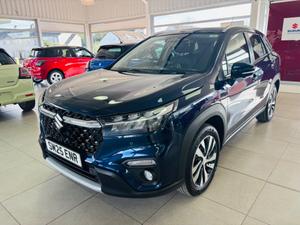 Suzuki S-Cross Photo 2