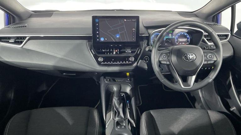 Used Toyota Corolla FL75SRU 11