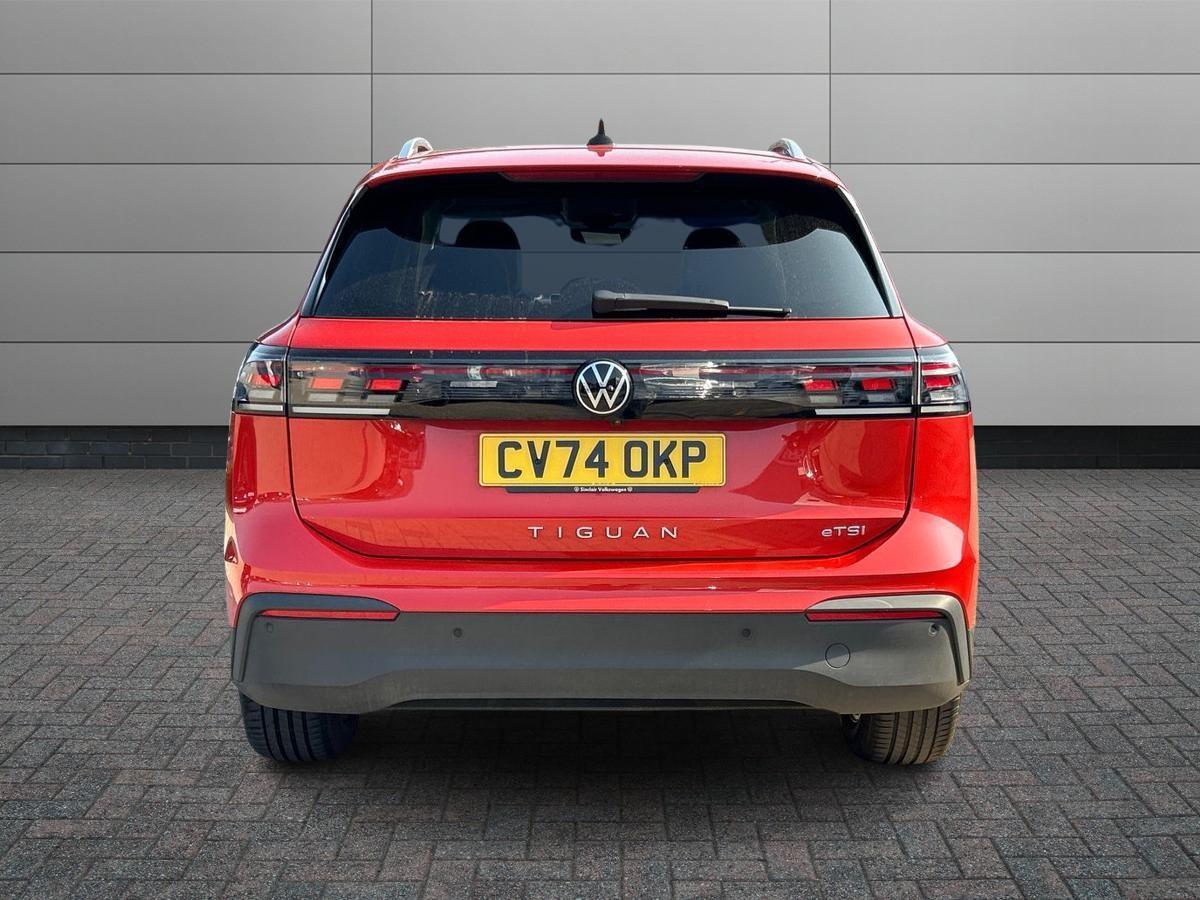 Volkswagen Tiguan Photo at-af2f36baf4814389aa60f7ef097ef4eb.jpg