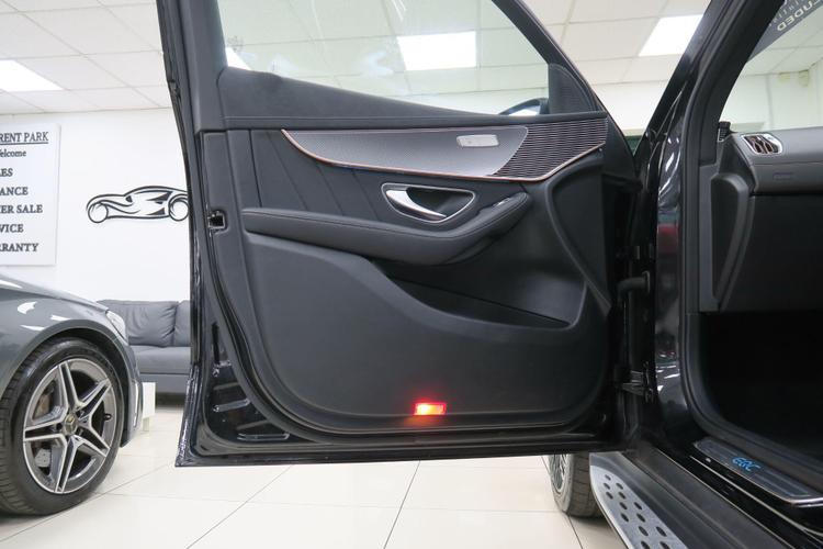 Used Mercedes-Benz EQC LM72XNH 13