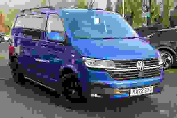 Used 2023 Volkswagen Transporter 2.0 TDI T32 Highline Crew Van DSG FWD SWB Euro 6 (s/s) 5dr blue at Duckworth Motor Group