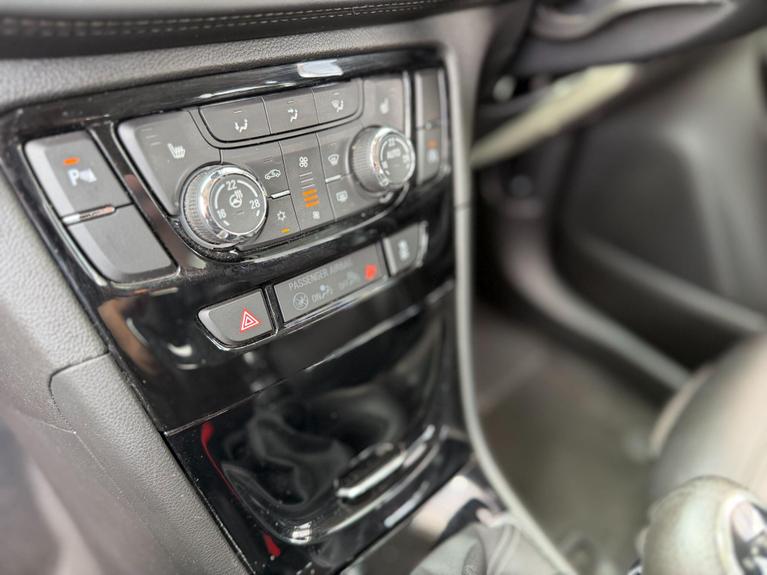 Used Vauxhall Mokka X WV67WGZ 14