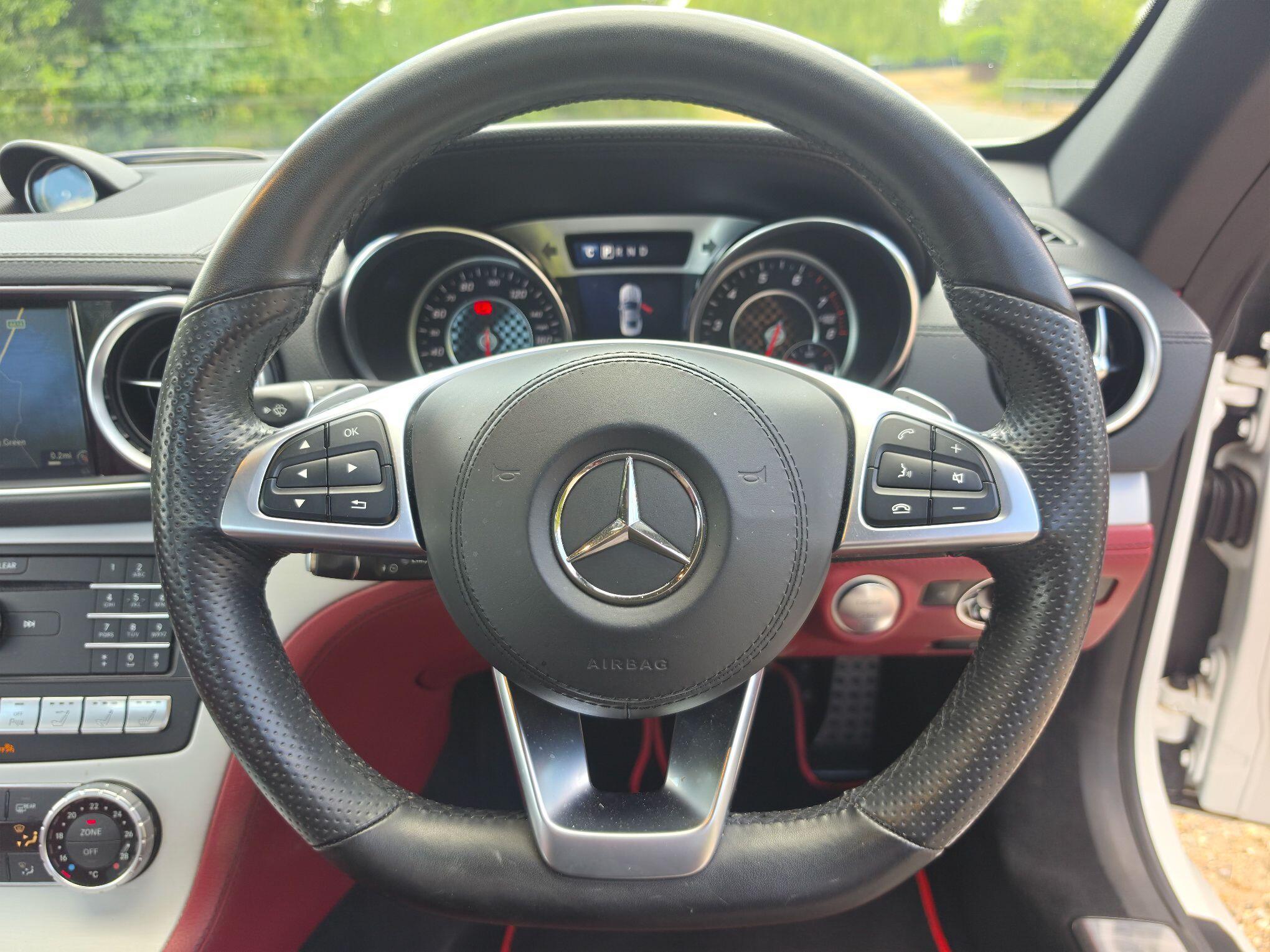 Mercedes-Benz SL 3.0 SL400 V6 AMG Line (Premium) Convertible 2dr Petrol G-Tronic+ Euro 6 (s/s) (367 ps) — photo 6