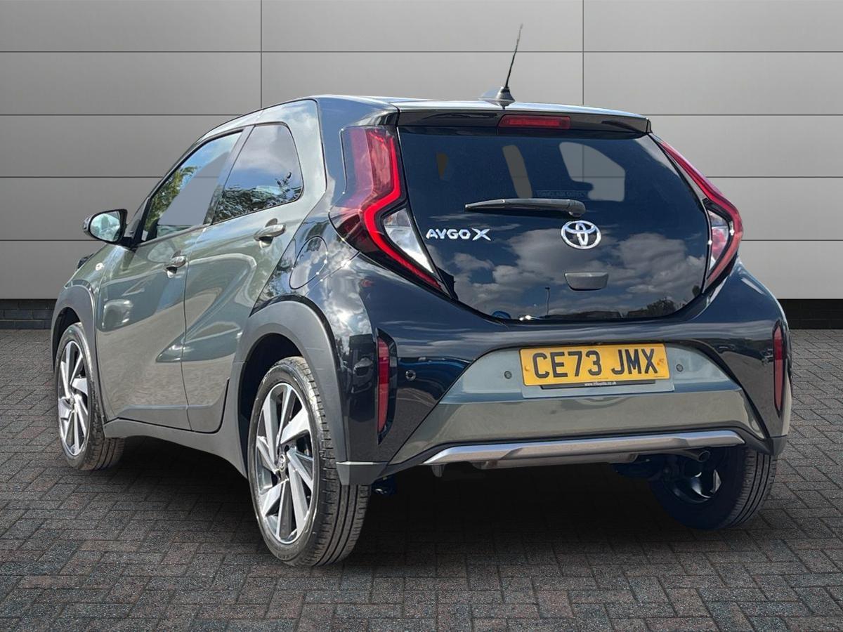 Toyota Aygo X Photo 1