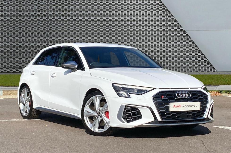 Audi S3 Sportback Photo at-afa1a13dc0c94af58069431a6fc50e74.jpg