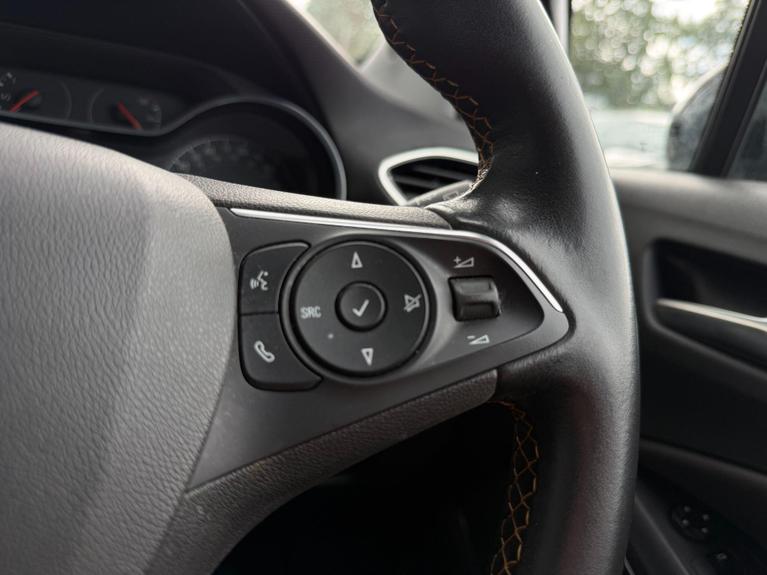 Used Vauxhall Crossland X BF69RWE 11