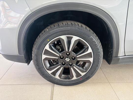 Suzuki Vitara Photo at-afc40c7fd457466f9856b887c7cfdd81.jpg
