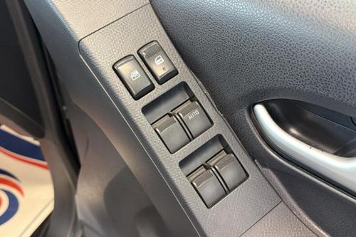 Isuzu D-MAX Photo at-afe26008026d4bf08c7881de2de8514e.jpg