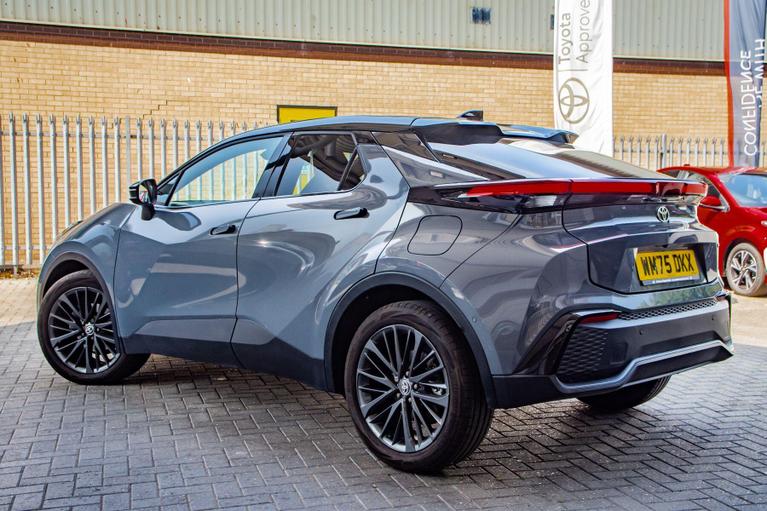 Used Toyota C-HR WM75DKX 9