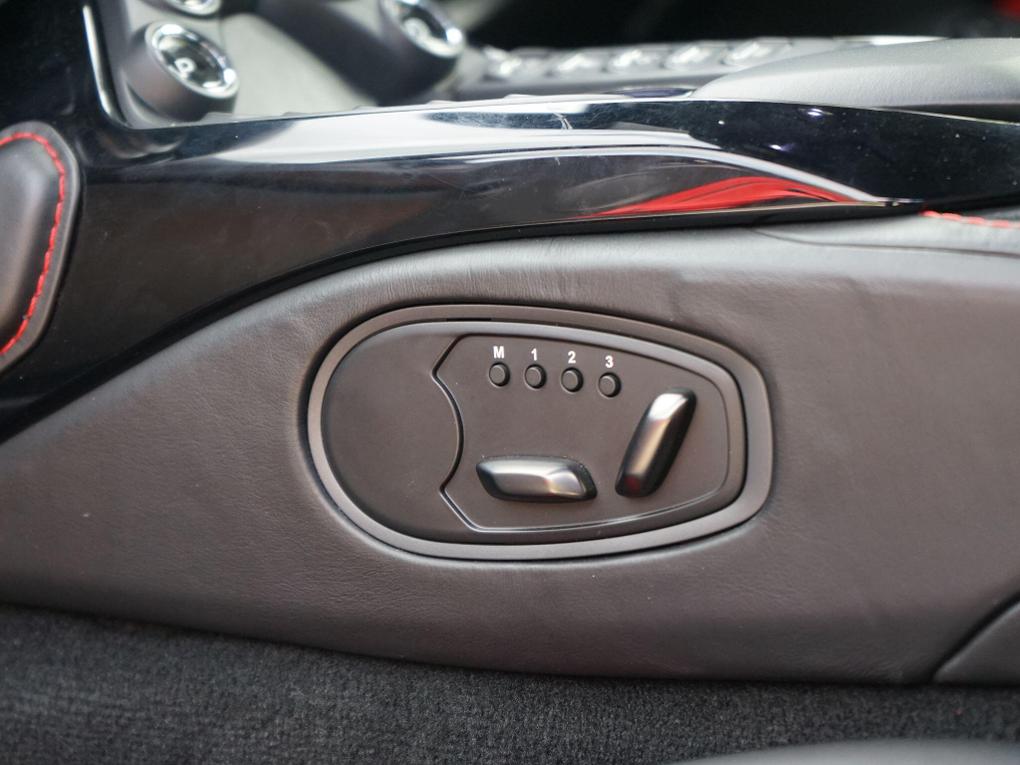 Used Aston Martin Vantage EO68LWK 17