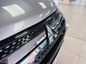 Mitsubishi Outlander Photo 10