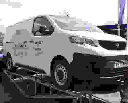 Peugeot e-Expert e 1000 75kWh Professional Long Panel Van Auto LWB 6dr White at Startin Group