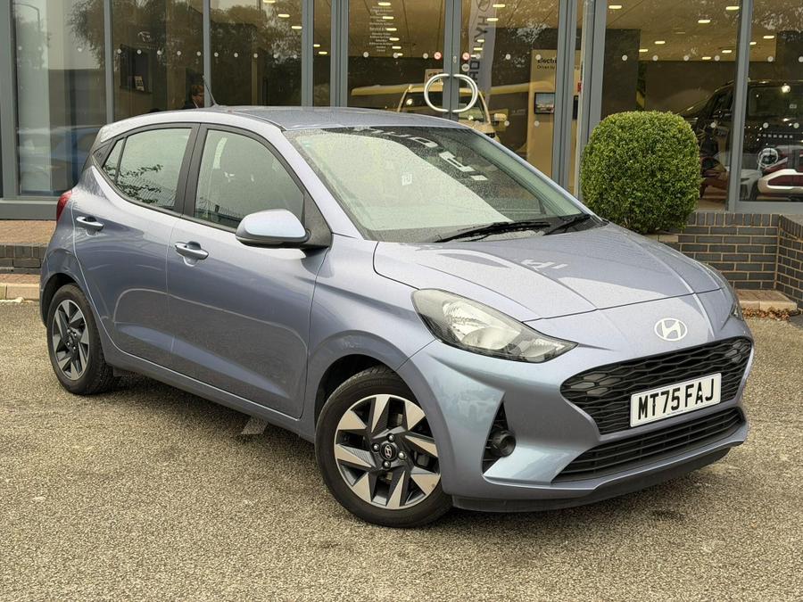 2025 Hyundai i10
