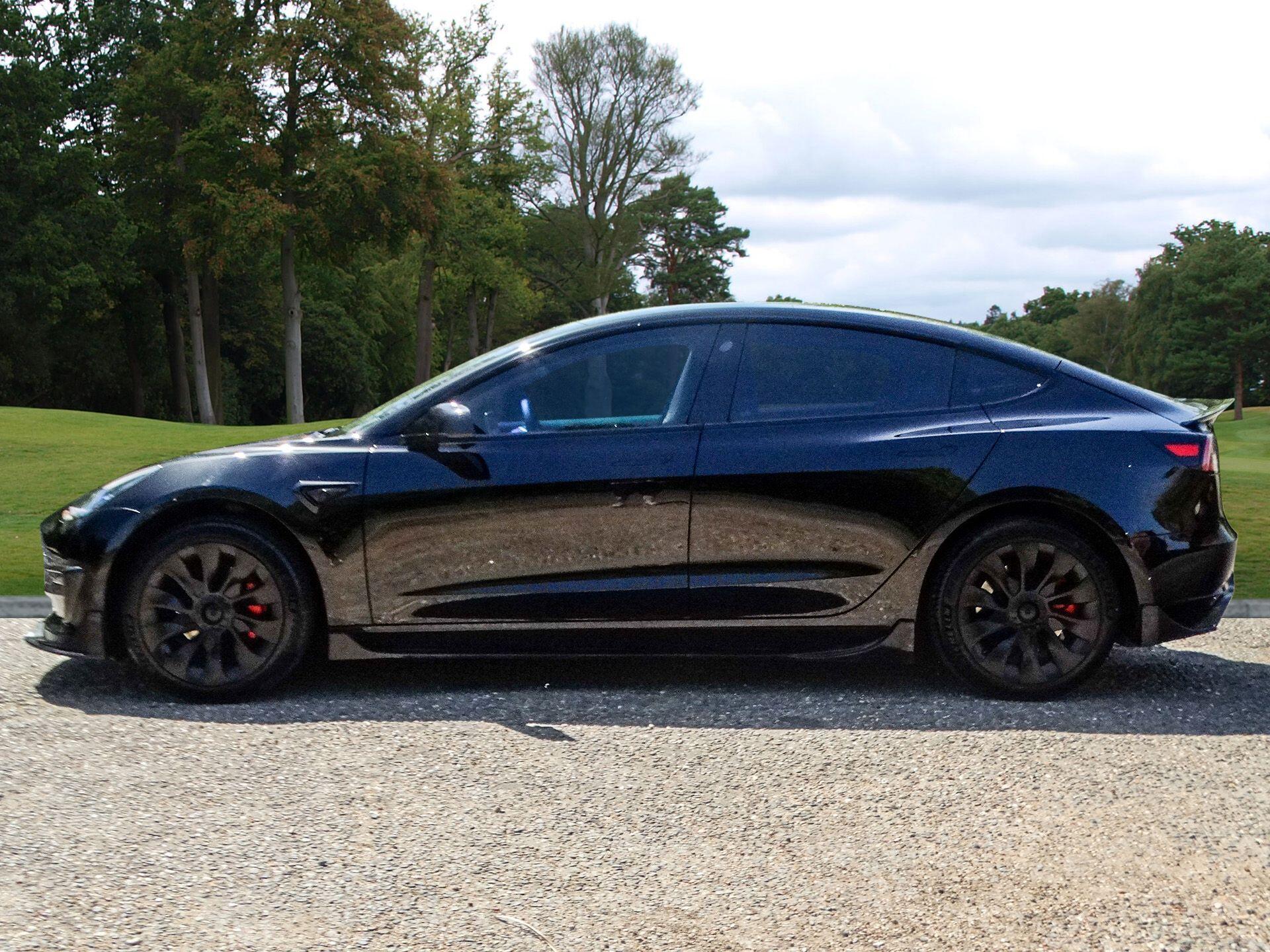 TESLA Model 3 Auto RWD 4dr — photo 2