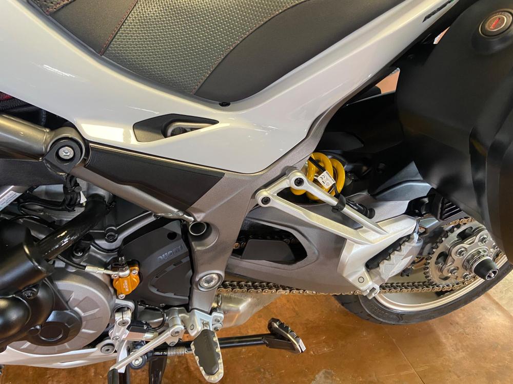 Ducati Multistrada 1260 Photo at-b08d02344f3d4a30b0e32aa7535f88d3.jpg