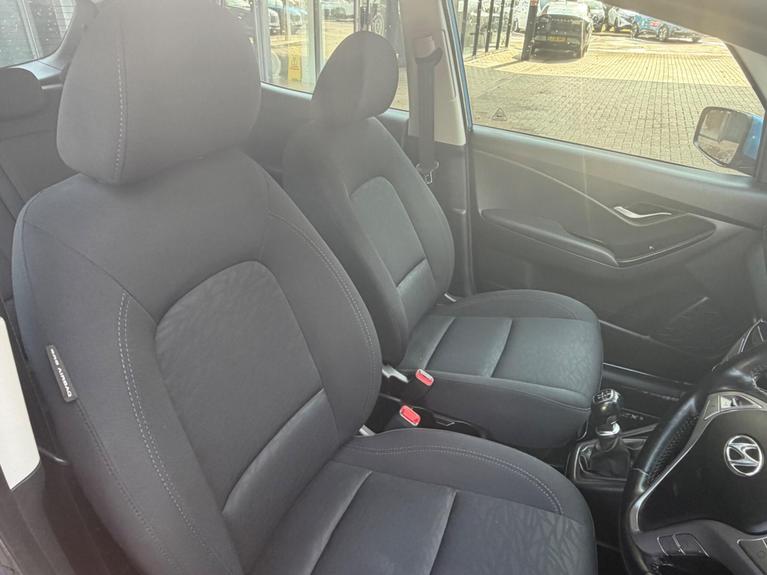 Used Hyundai ix20 VX65UWA 25