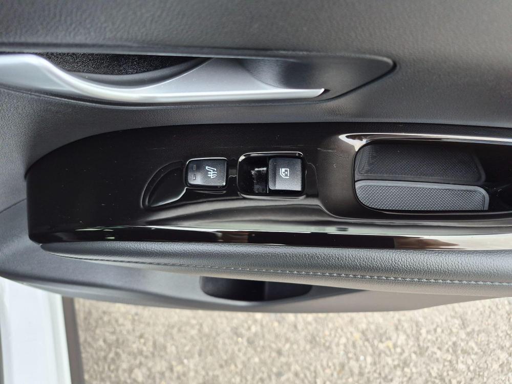 Hyundai TUCSON Photo at-b0a8cd063ab7405bba9f2d0fcc8f89df.jpg