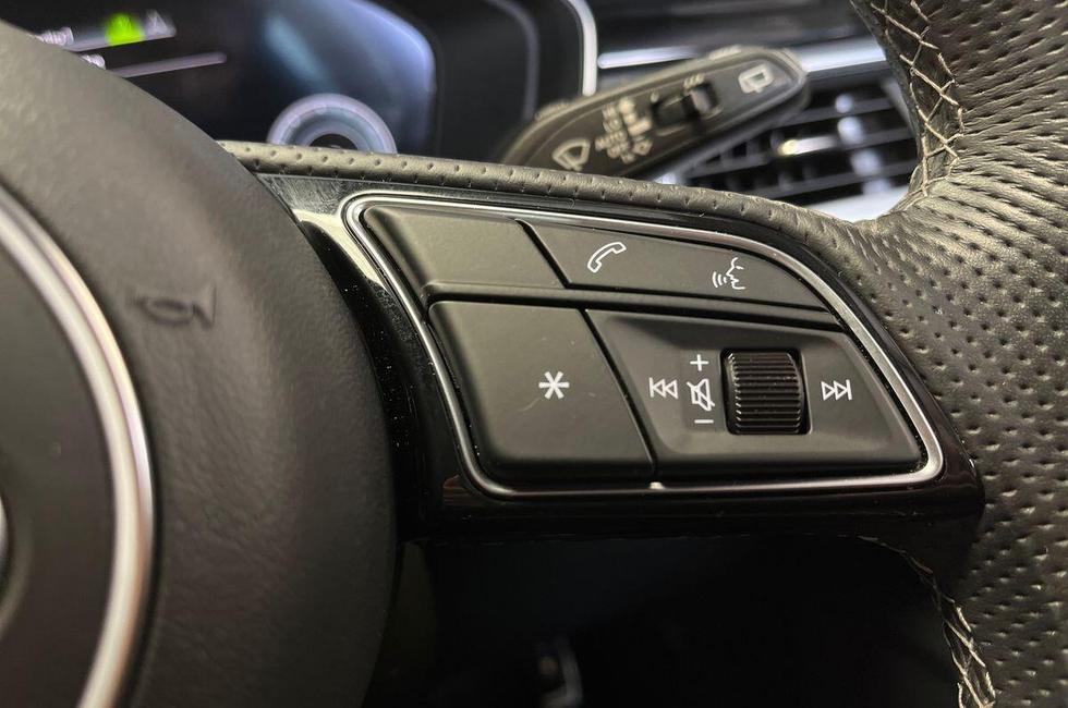 Audi A4 Photo at-b0b2d8b2bcdb476fa8289043155da75b.jpg