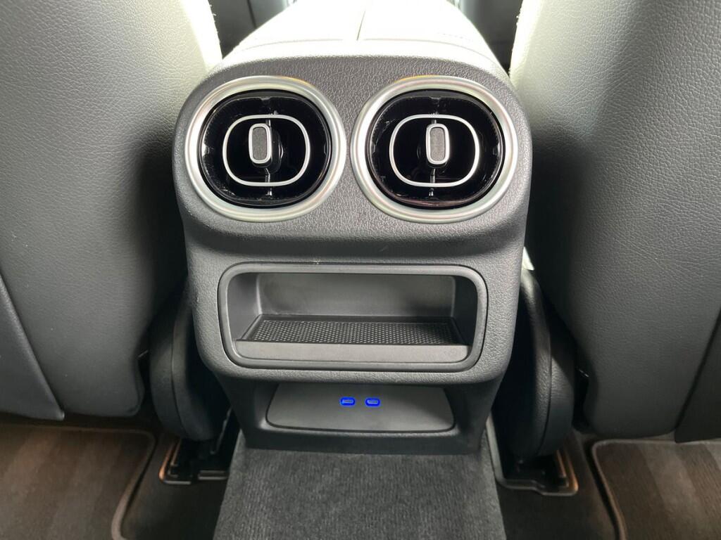 Mercedes-Benz GLC Photo at-b0b480821aec458bbeca60c9c6366b33.jpg
