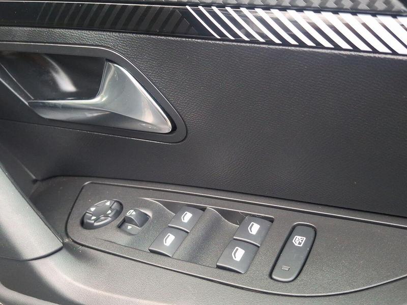Used Peugeot 2008 BW24SDX 24