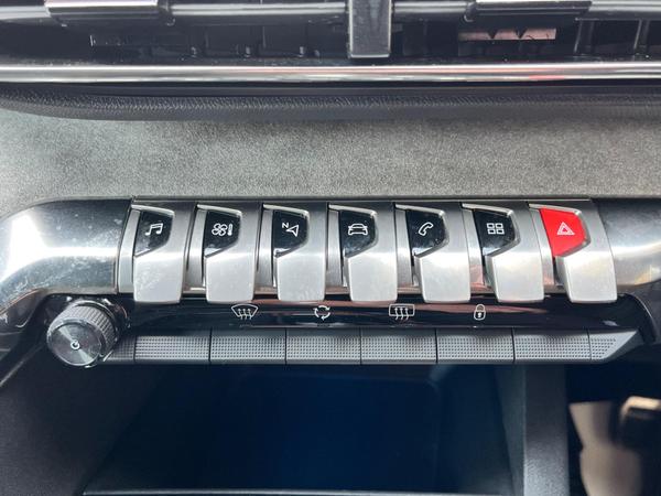 Used Peugeot 3008 LM23VZC 50