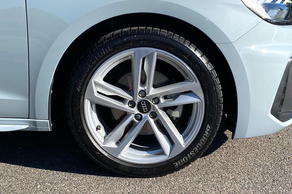 Audi A1 Photo at-b14f0af6e37e440189056a9d28bb11c0.jpg