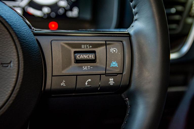Used Nissan Qashqai OE75ZZO 13